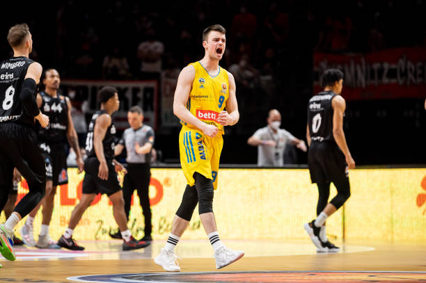 业球员应有 业球员应有